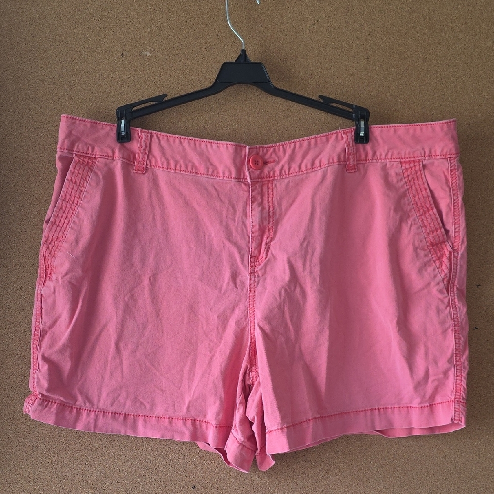 Maurices Pink Stretch Shorts Women’s Size 24 Cotton Spandex Casual Summer